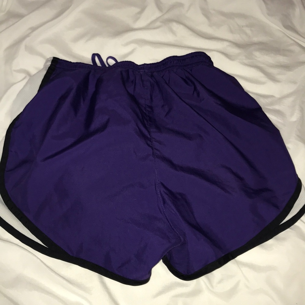 nike athletic shorts - Picture 2 of 3